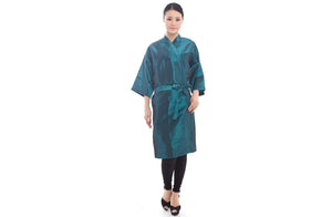 Perfehair Salon Client Cape: Stylish & Functional Robe